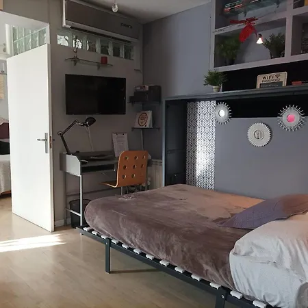 San Quirce - Centrico Y Reformado- Wifi Y Netflix Βαγιαδολίδ