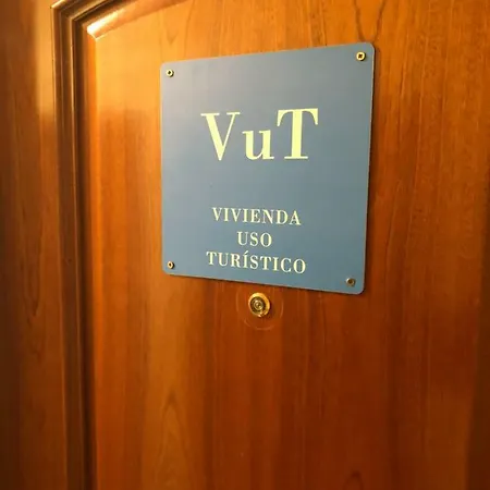 San Quirce - Centrico Y Reformado- Wifi Y Netflix Διαμέρισμα Βαγιαδολίδ