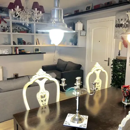 Apartamento San Quirce - Céntrico Y Reformado- Wifi Y Netflix *