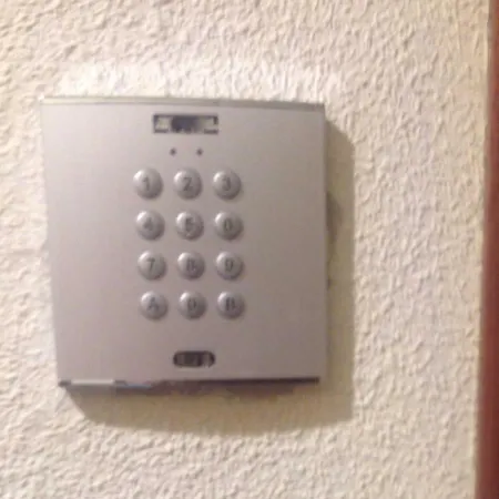 San Quirce - Centrico Y Reformado- Wifi Y Netflix Apartment *