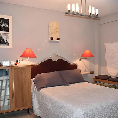 San Quirce - Céntrico Y Reformado- Wifi Y Netflix Apartamento