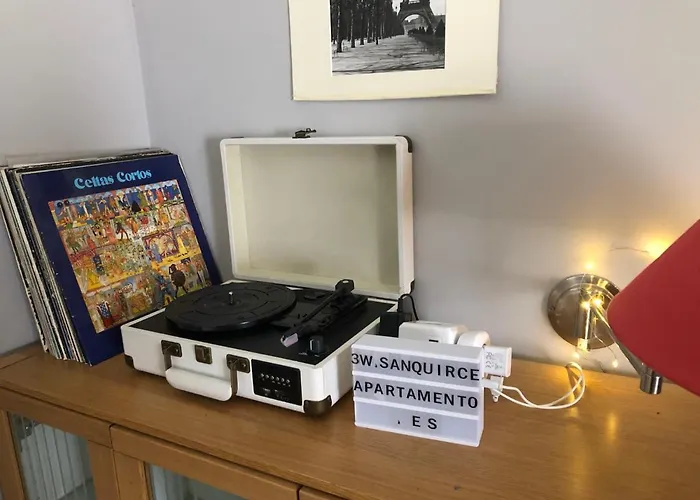 San Quirce - Céntrico Y Reformado- Wifi Y Netflix