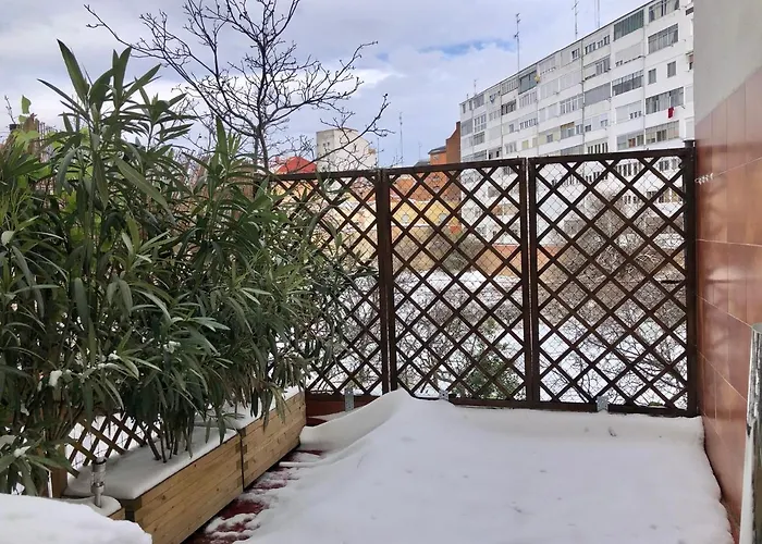 San Quirce - Centrico Y Reformado- Wifi Y Netflix Βαγιαδολίδ