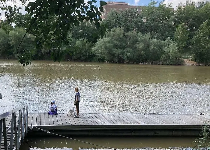 San Quirce - Centrico Y Reformado- Wifi Y Netflix