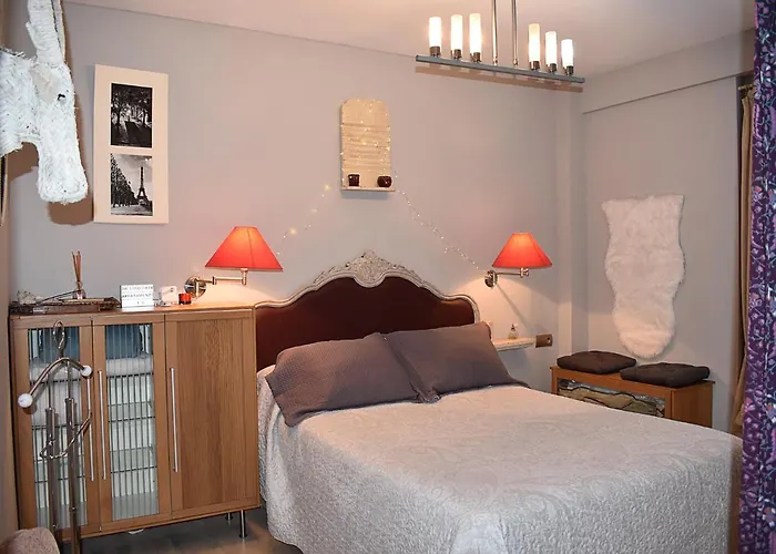 San Quirce - Centrico Y Reformado- Wifi Y Netflix Apartment