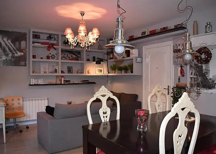 San Quirce - Centrico Y Reformado- Wifi Y Netflix *