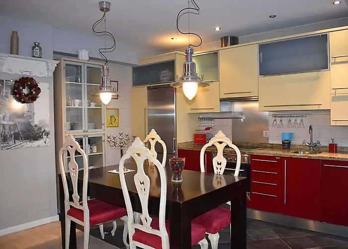 Apartment San Quirce - Centrico Y Reformado- Wifi Y Netflix