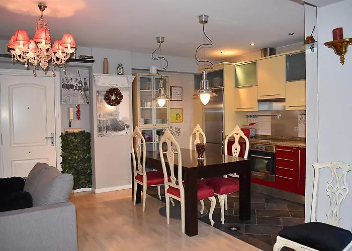 San Quirce - Céntrico Y Reformado- Wifi Y Netflix